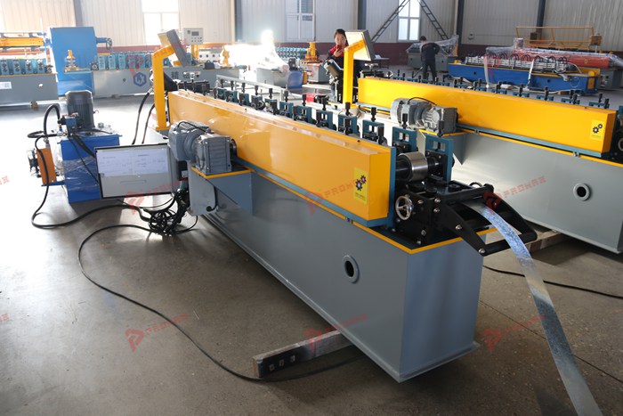 PROMAX manufacturer of steel stud machines for drywall C profile production