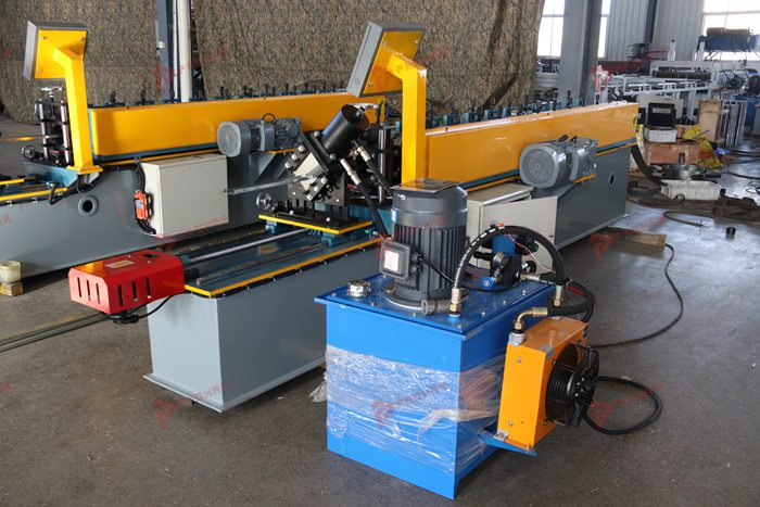 Industrial C stud roll forming machine for continuous galvanized steel profile production
