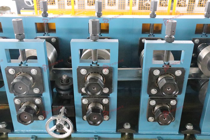 PROMAX C stud manufacturing machine for steel drywall partition framing