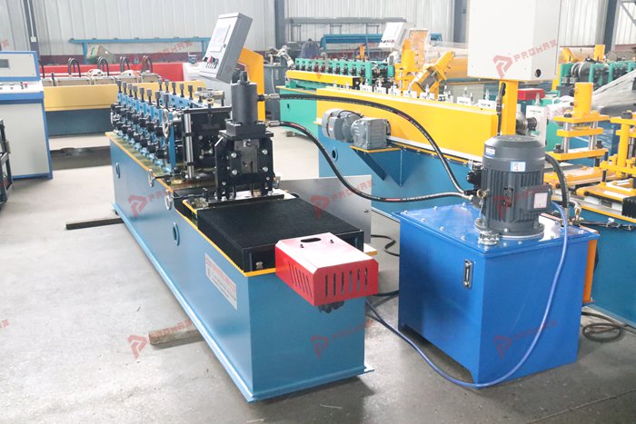 PROMAX L keel machine for L-shaped metal ceiling profile production