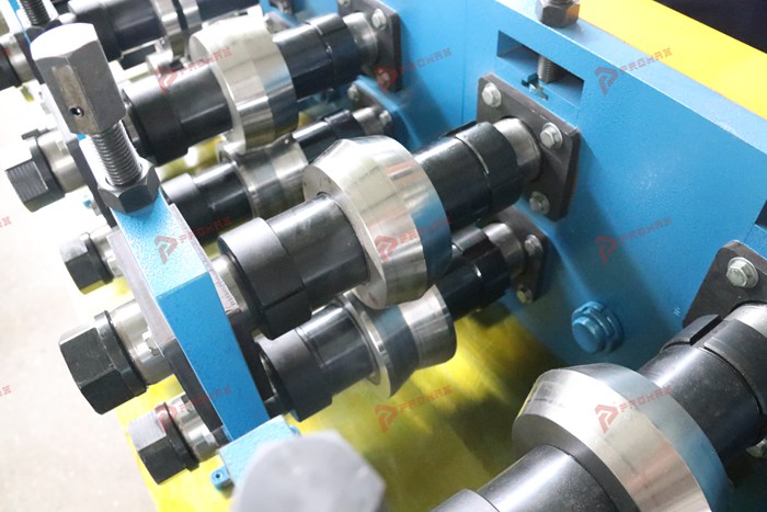 PROMAX angle keel machine for metal ceiling and construction profiles