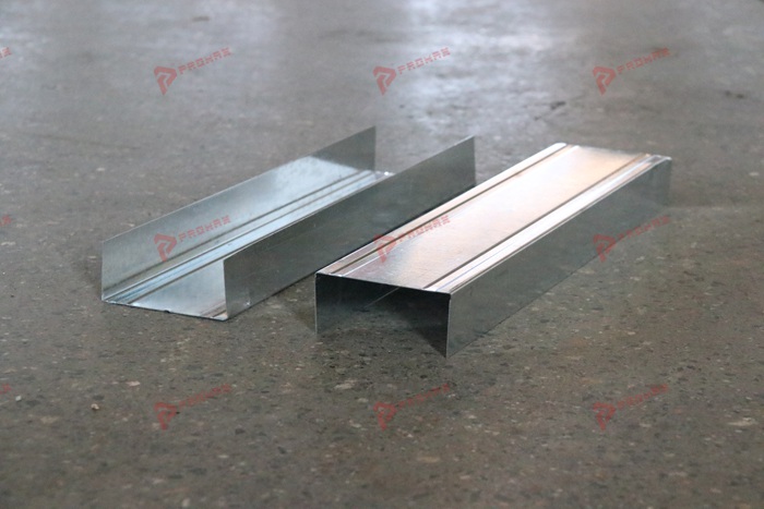 C stud and U track roll forming equipment for metal framing profiles