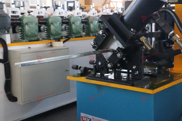 Metal stud forming machine line for C-shaped steel framing profiles