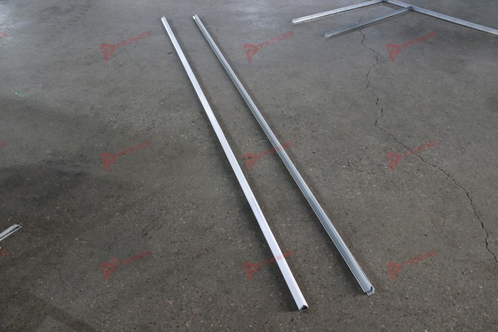 Metal wall angle forming equipment for suspended ceiling systems