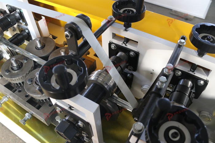 T-bar ceiling cross tee roll forming line and forming stations