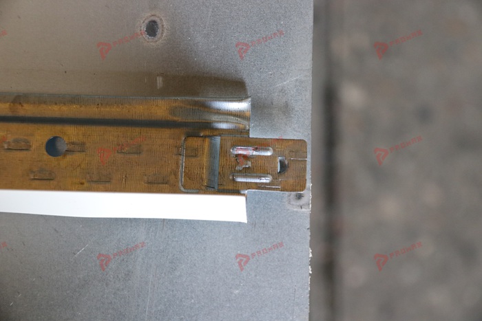 Main tee T grid roll forming machine structure and production components